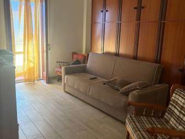 Appartamento arredato con terrazzo Soverato marina