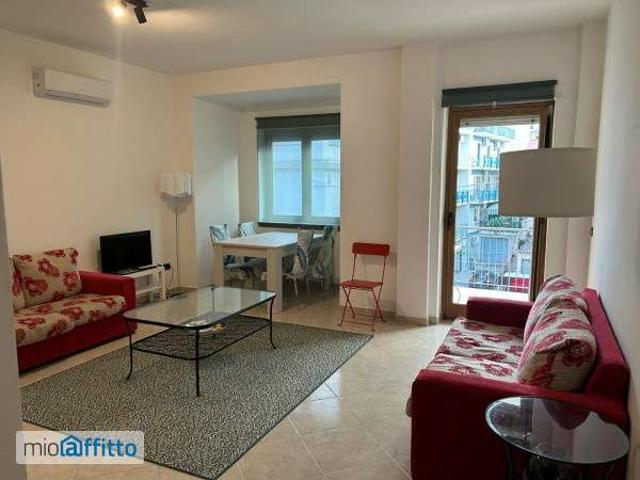 Appartamento arredato con terrazzo Soverato marina