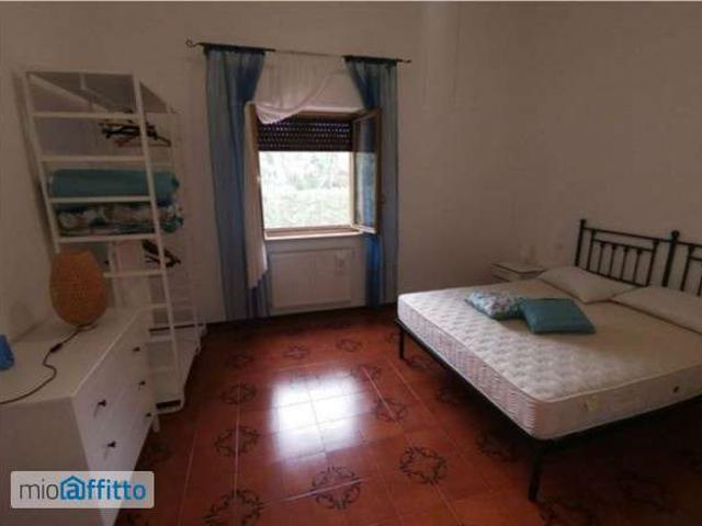 Appartamento arredato con terrazzo Tommaso natale