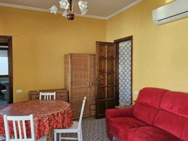 Appartamento arredato con terrazzo Tommaso natale