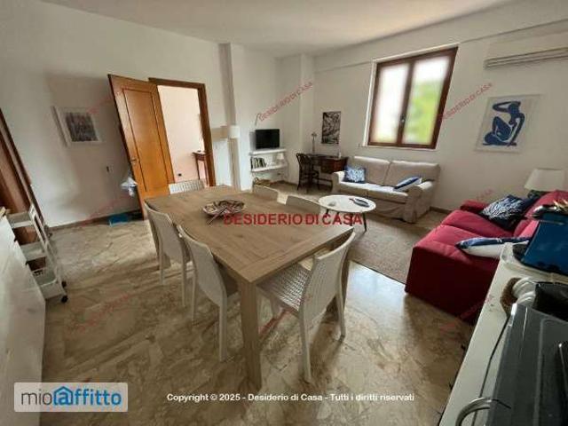 Appartamento arredato con terrazzo Tommaso natale