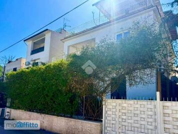 Appartamento arredato con terrazzo Tommaso natale