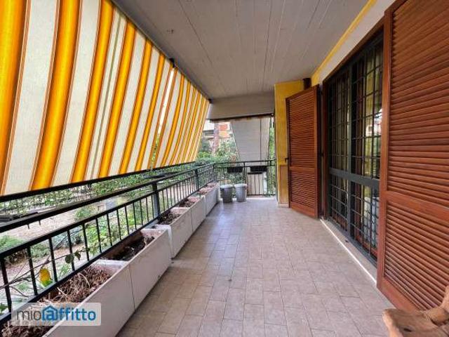 Appartamento arredato con terrazzo Tor vergata, morena, romanina