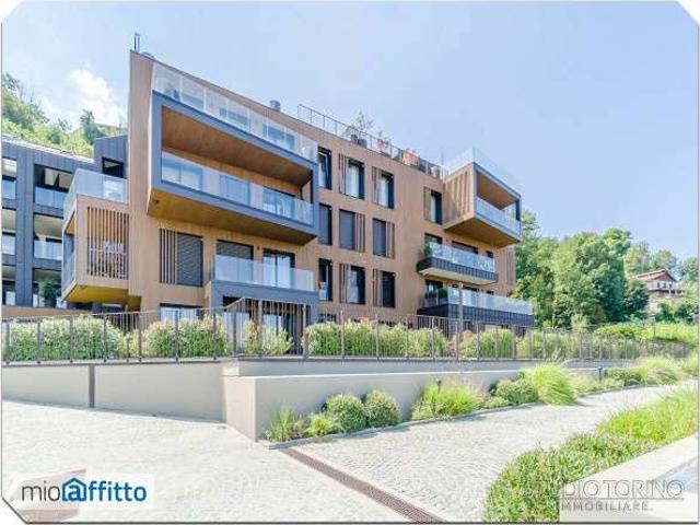 Appartamento arredato con terrazzo Torino