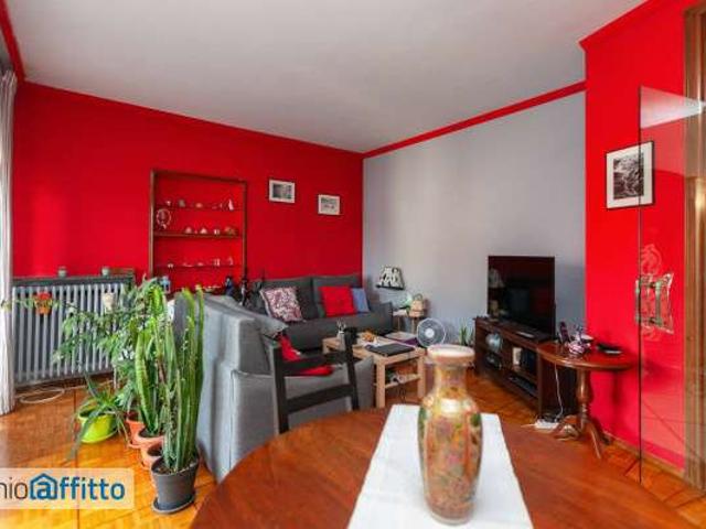Appartamento arredato con terrazzo Torino