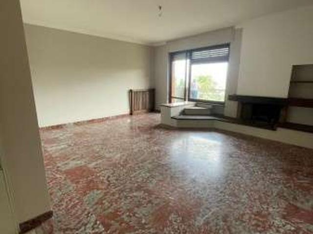Appartamento arredato con terrazzo Torino
