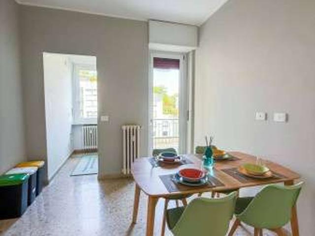Appartamento arredato con terrazzo Torino