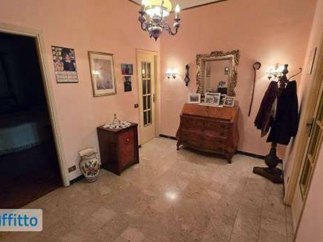 Appartamento arredato con terrazzo Torino