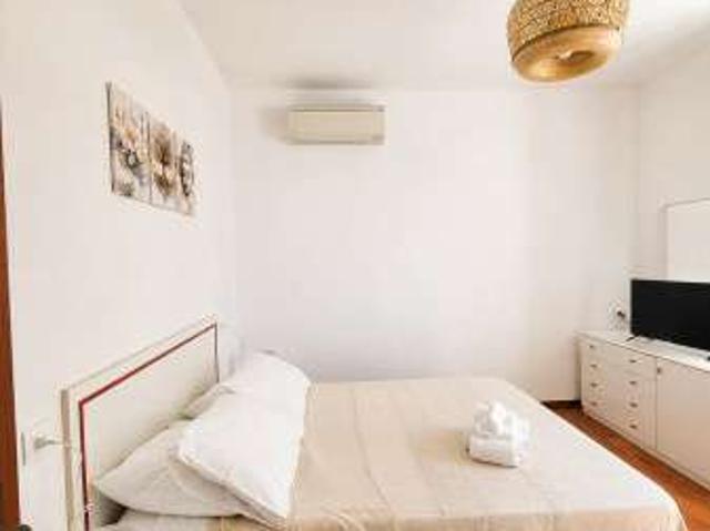 Appartamento arredato con terrazzo Torre del lago