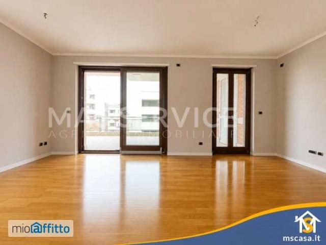 Appartamento arredato con terrazzo Trigoria, spinaceto, tor de cenci, vallerano