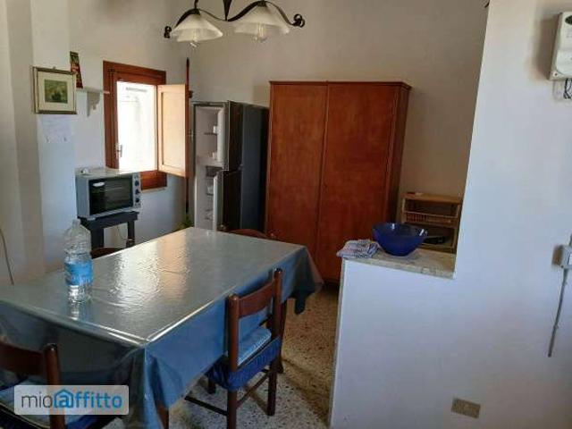 Appartamento arredato con terrazzo Valderice