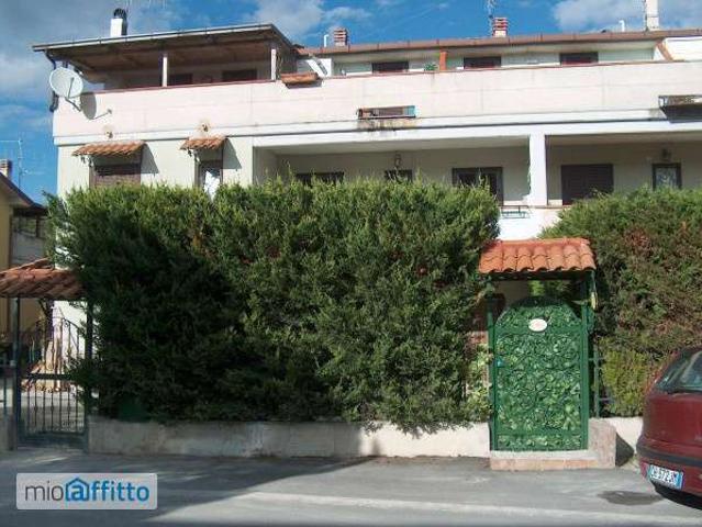 Appartamento arredato con terrazzo Vinchiaturo