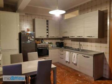 Appartamento arredato con terrazzo Zona industriale