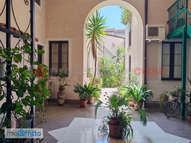 Appartamento arredato Catania