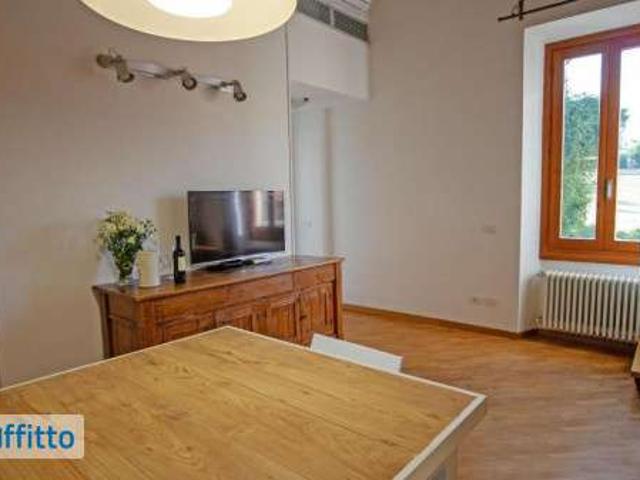 Appartamento arredato Campo di marte