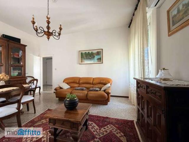Appartamento arredato Campo di marte