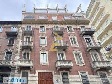Appartamento arredato Cenisia