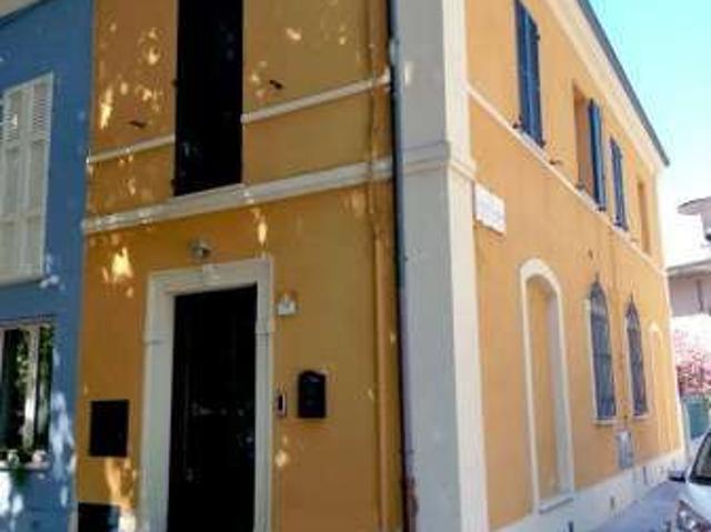 Appartamento arredato Centro, mare lido