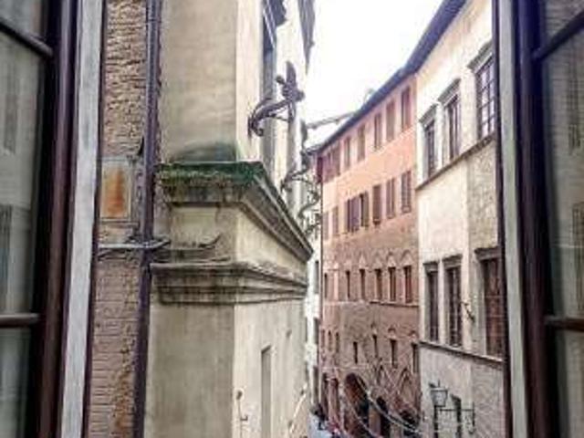 Appartamento arredato Centro storico duomo
