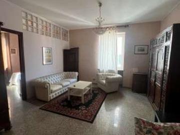Appartamento arredato Centro