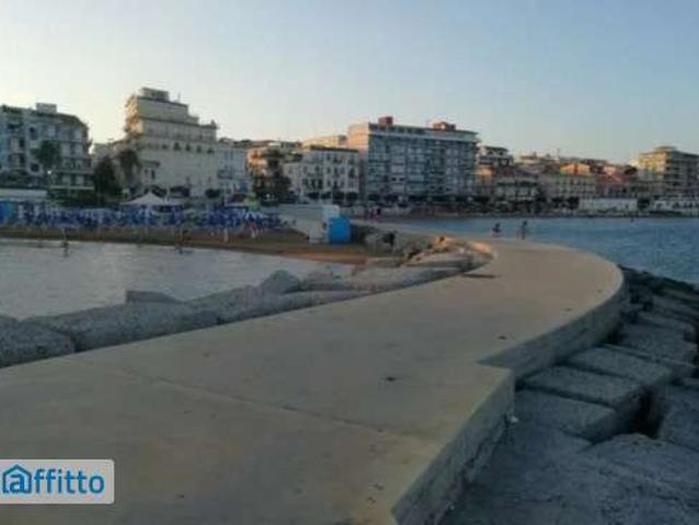 Appartamento arredato Centro