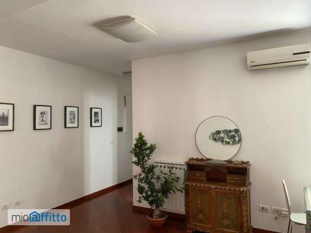 Appartamento arredato Centro