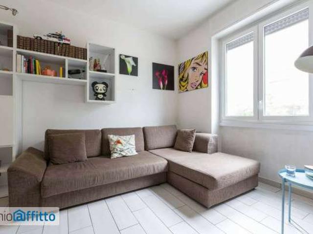 Appartamento arredato Certosa, quarto oggiaro, villa pizzone