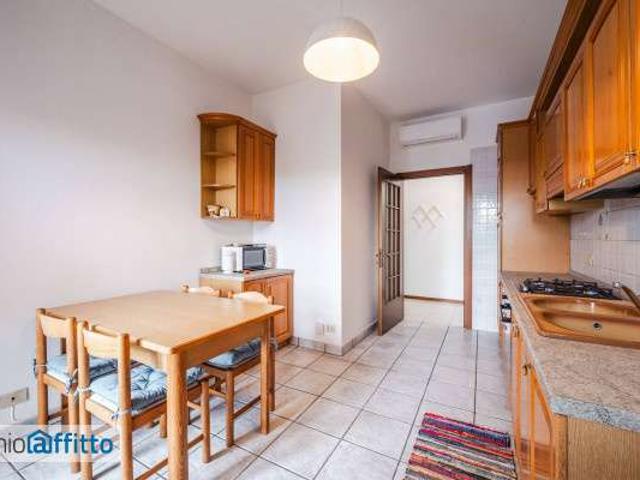 Appartamento arredato Certosa, quarto oggiaro, villa pizzone
