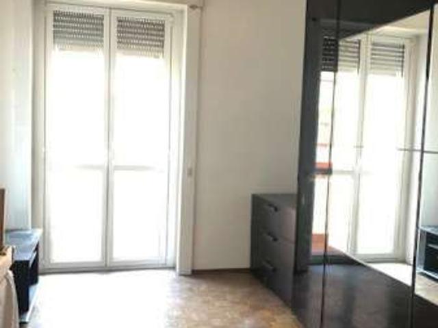 Appartamento arredato Certosa, quarto oggiaro, villa pizzone