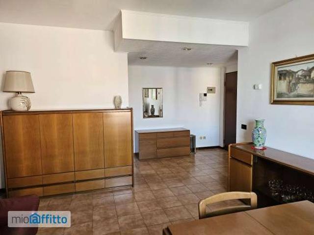 Appartamento arredato Certosa, quarto oggiaro, villa pizzone
