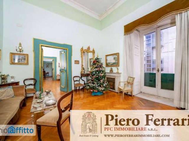 Appartamento arredato Chiaia