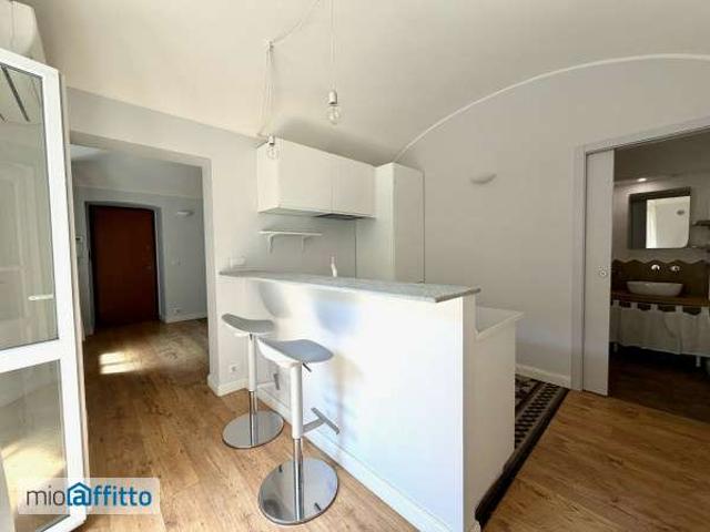 Appartamento arredato Cit turin