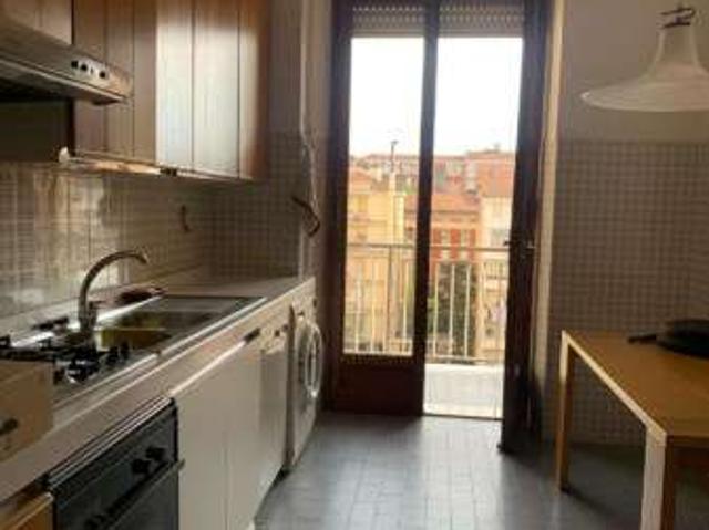 Appartamento arredato Cit turin
