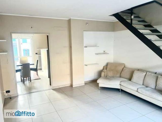 Appartamento arredato Cit turin