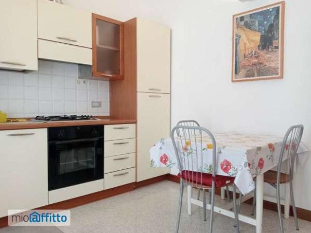 Bilocale arredato Circonvallazione manin