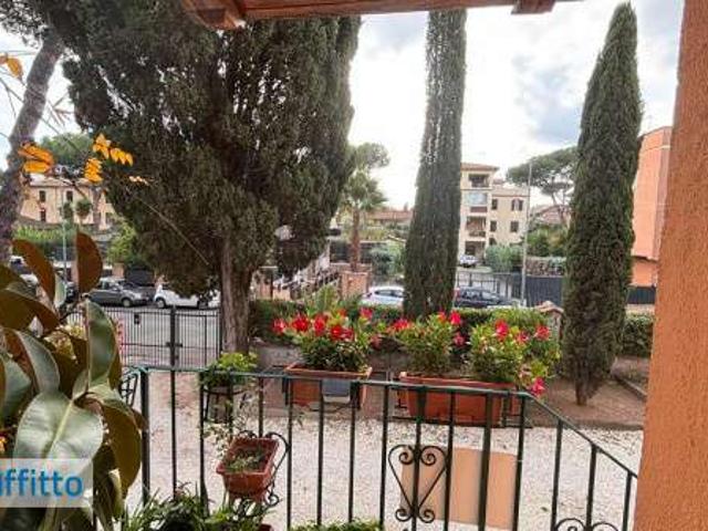 Appartamento arredato Ardeatino, colombo, garbatella