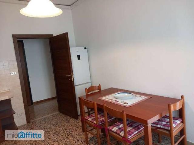 Appartamento arredato Borgo roma, golosine, santa lucia