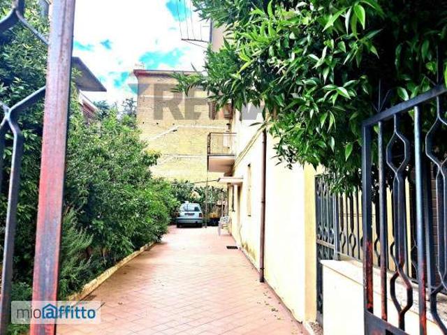 Appartamento arredato Borghesiana, finocchio, tor bella monaca, torre angela
