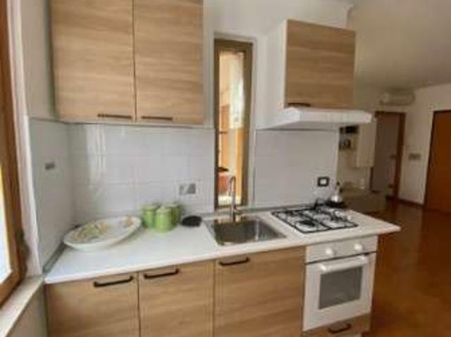 Appartamento arredato Eur, laurentino, checchignola, montagnola, fonte meravigliosa