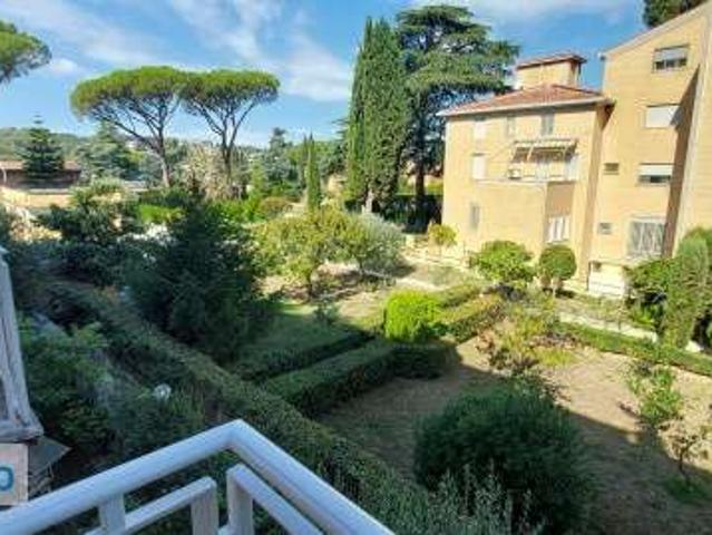 Appartamento arredato Flaminio, fleming, vigna clara, camilluccia