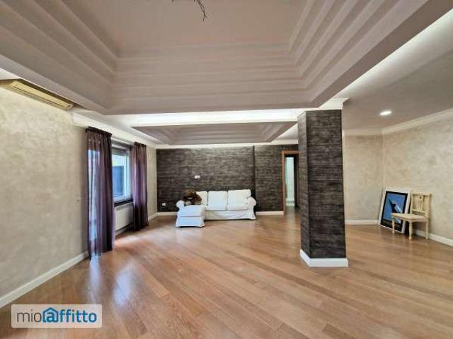 Appartamento arredato Flaminio, fleming, vigna clara, camilluccia