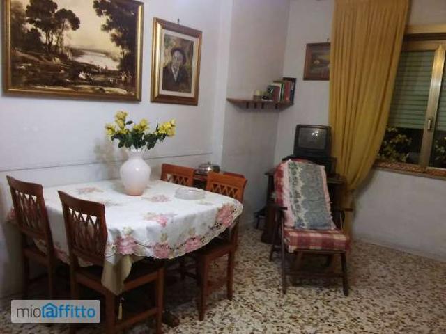 Appartamento arredato Fuorigrotta