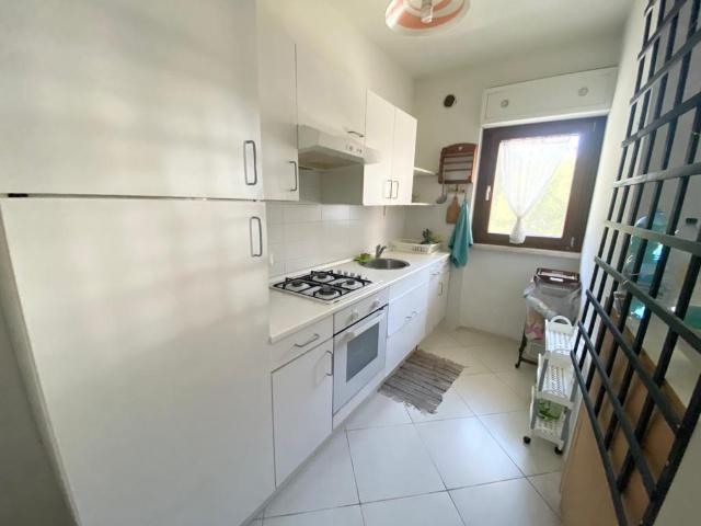 APPARTAMENTO ARREDATO IN CENTRO rif. PE 2980 Italia Affitti