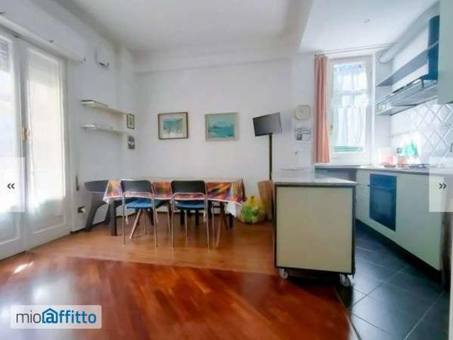 Appartamento arredato Lerici paese