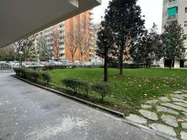Appartamento arredato Mirafiori nord