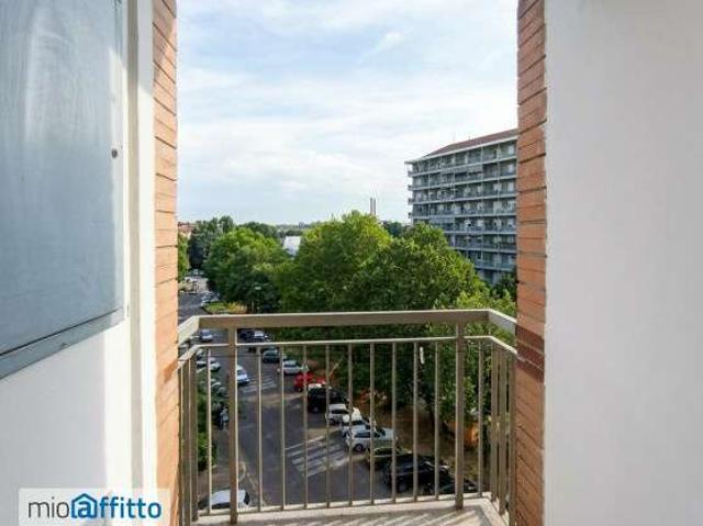 Appartamento arredato Mirafiori nord