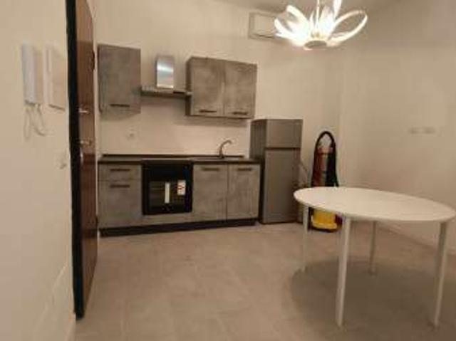 Appartamento arredato S.giovanni, esquilino, san lorenzo
