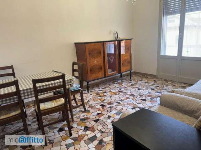 Appartamento arredato Saffi