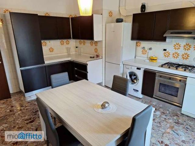 Appartamento arredato Santa viola