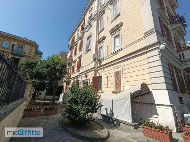 Appartamento arredato Posillipo